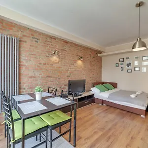 dream-loft-kowalska-apartment.gdanskhotel.org/